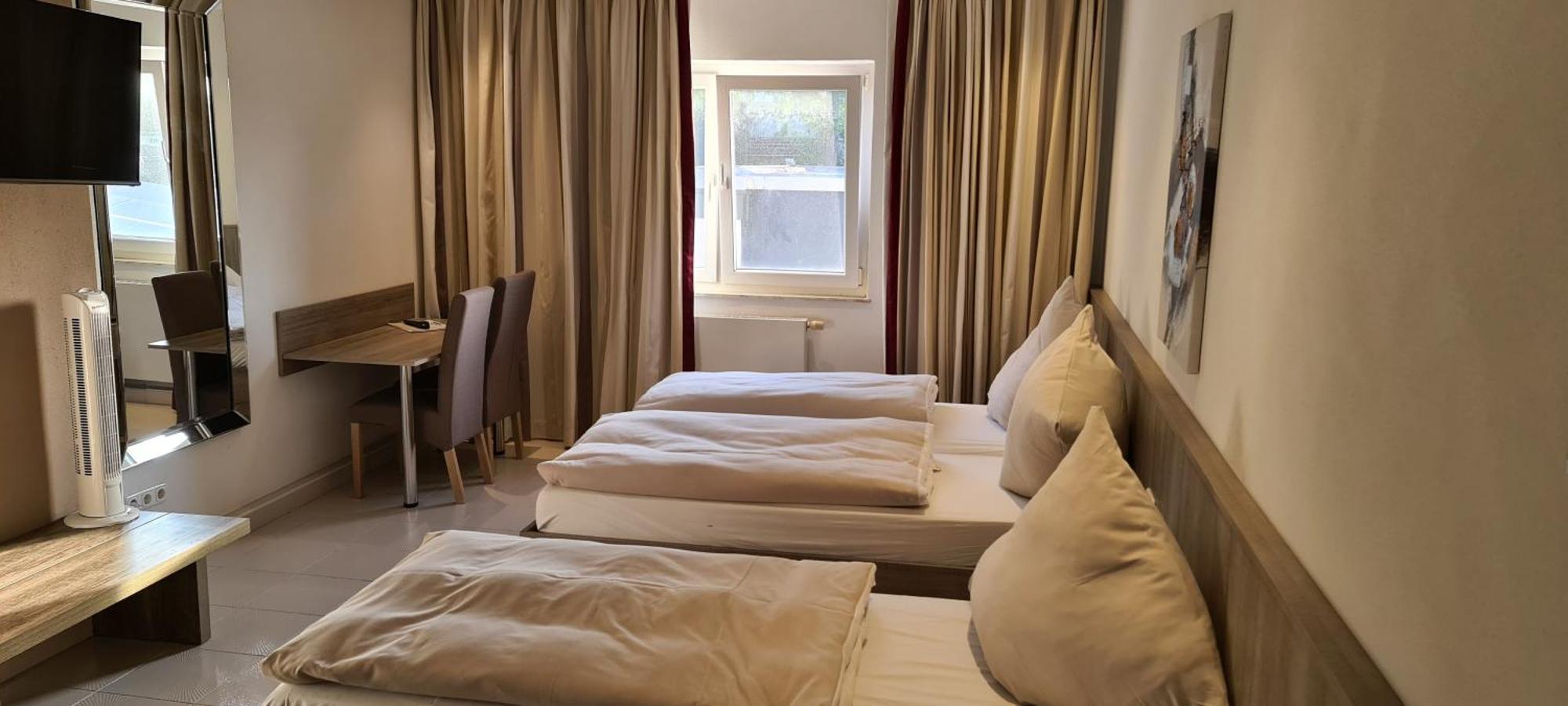 Bach Hotel Porta Westfalica Extérieur photo