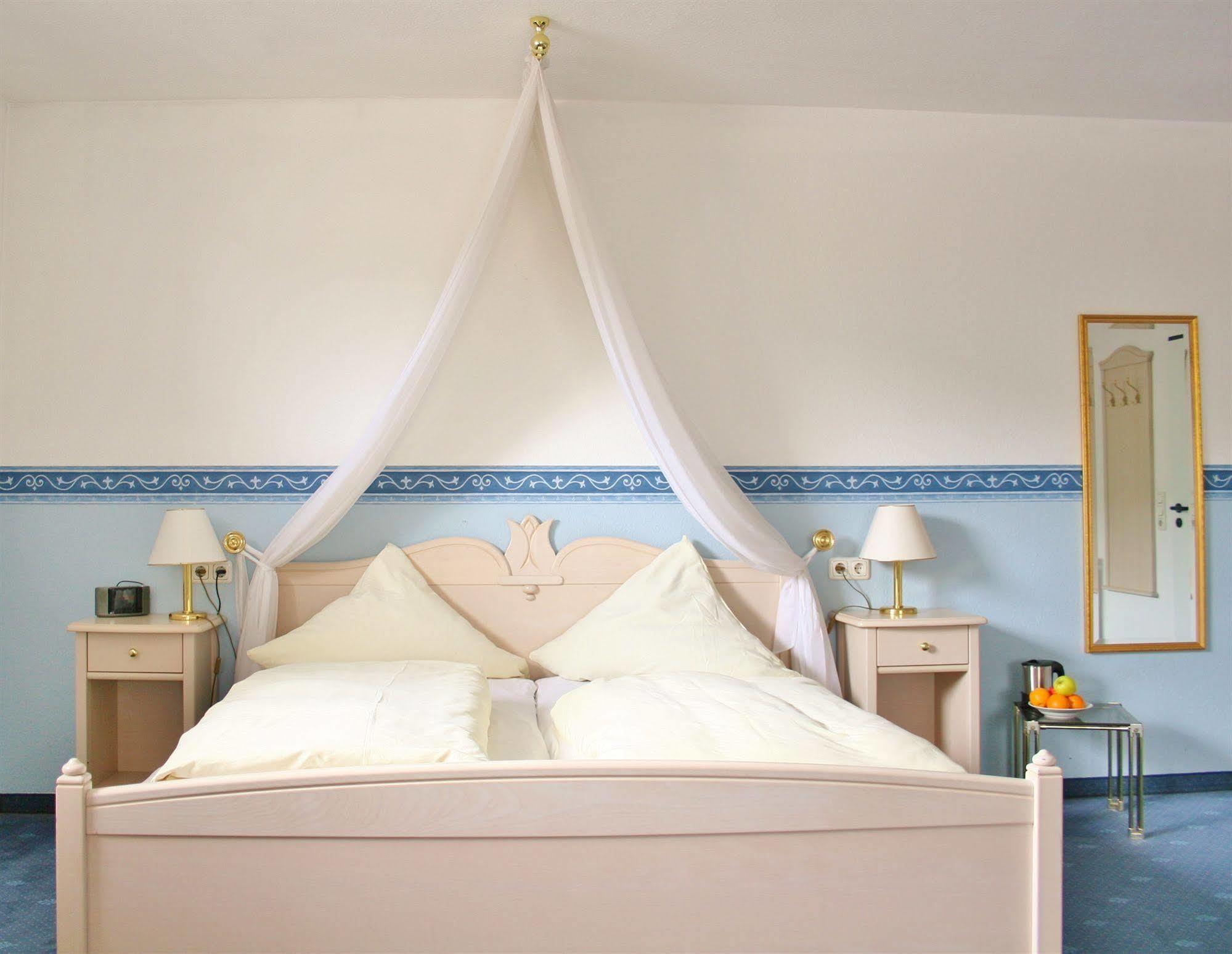 Bach Hotel Porta Westfalica Extérieur photo